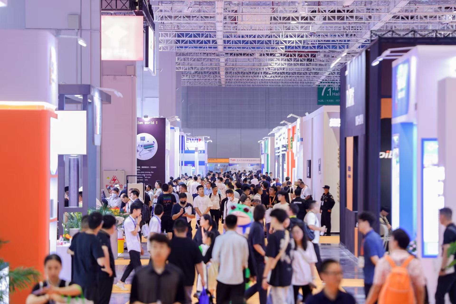 1762936042545875.jpg 表面贴装1.jpg