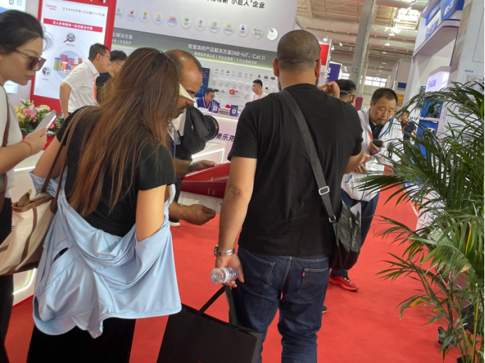 _src=https://www.scholat.com/resources/p_picture/youjingli_1791524319477.png